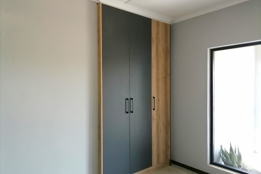 5 Bedroom Property for Sale in Stilbaai Wes Western Cape